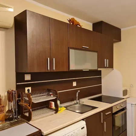 Apartment In Sandy Cove Sozopol